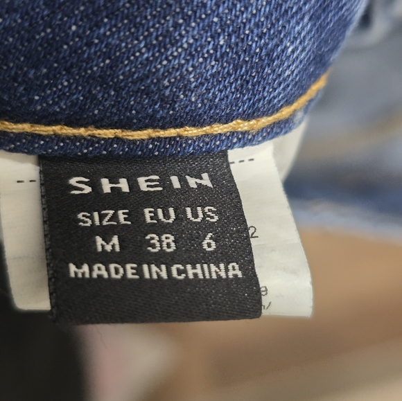 SHEIN Asymmetrical Denim Blue Skirt - Picture 8 of 11